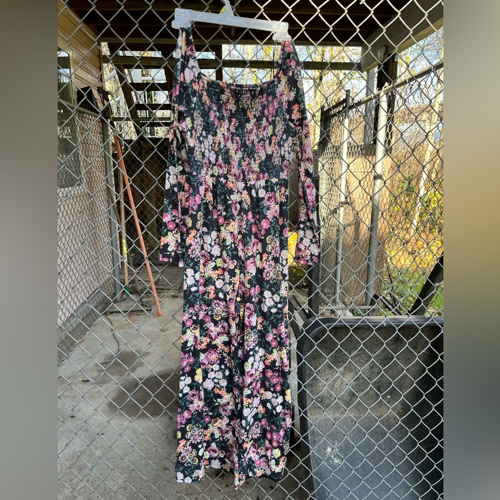 Design Lab Floral Jumpsuit - Picture 4 of 6